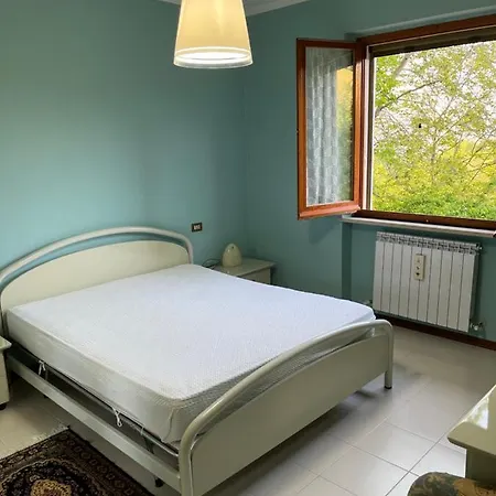 Casa Singola Immersa Nel Verde Semesterbostad